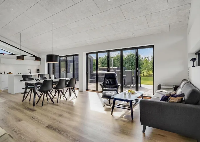 Gorgeous In With Wifi *